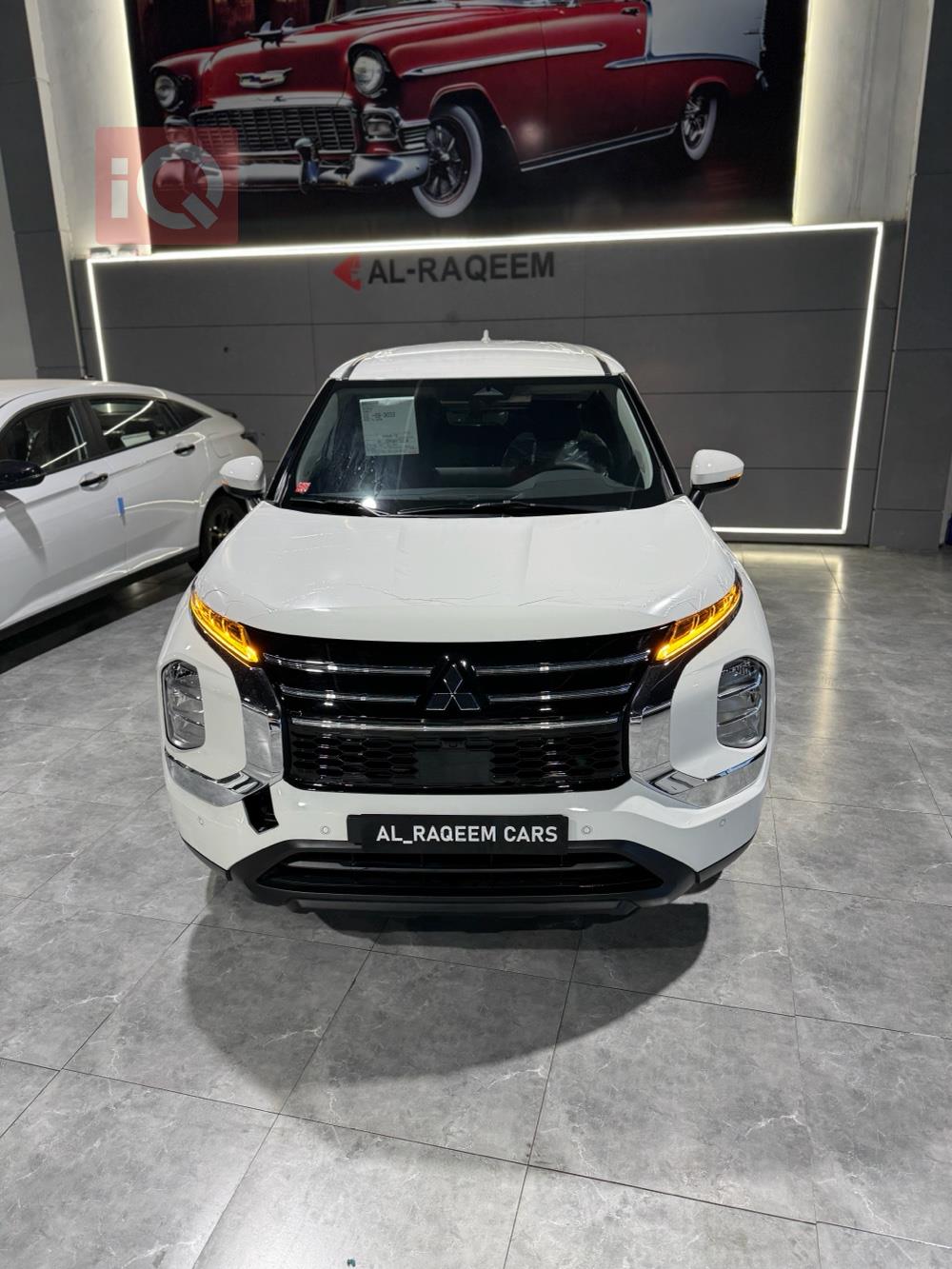 ميتسوبيشي اوتلاندر